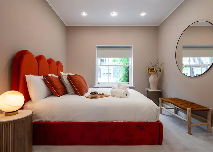 Impressive 5Beds House In South Kensington